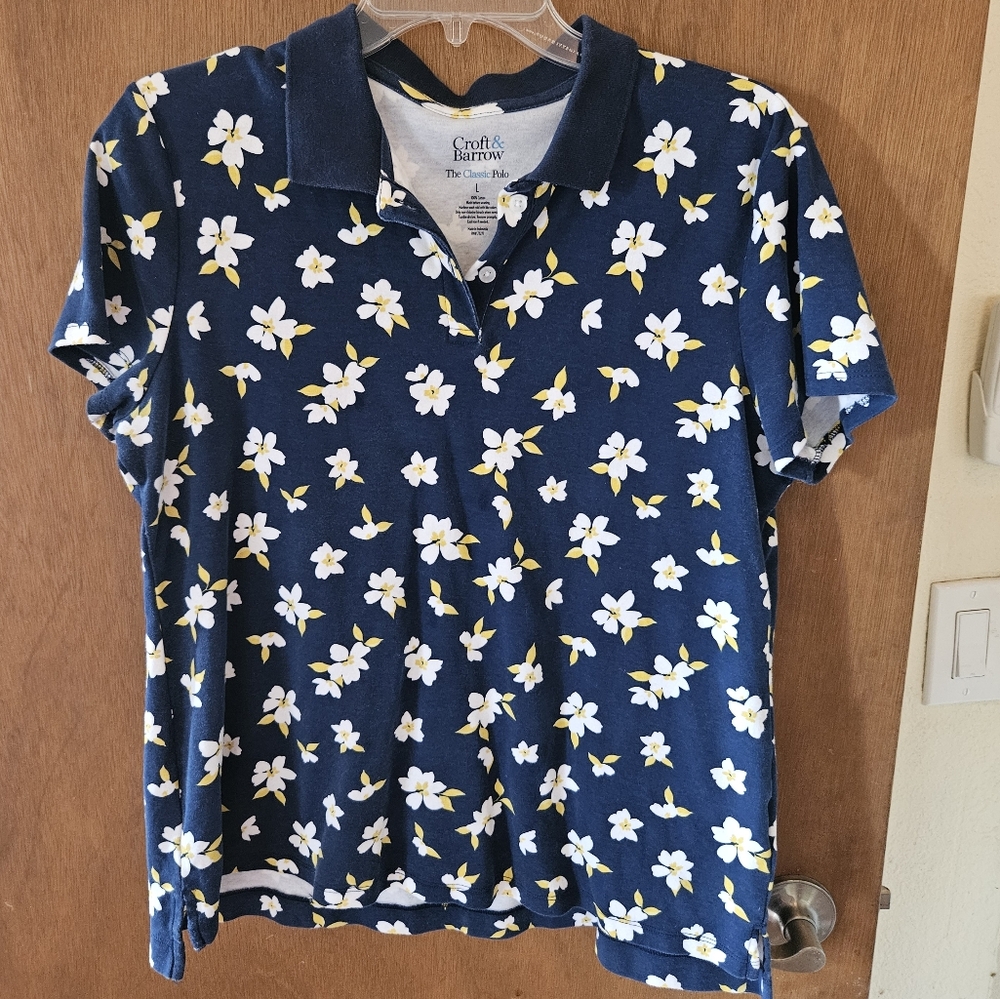 Croft And Barrow Floral The Classic Polo Women's 2 Button - 100% Cotton - Large